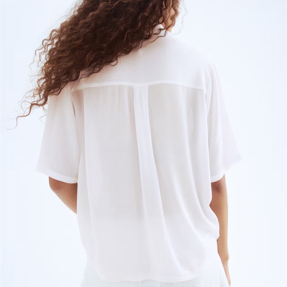 H&M CRINKLED VISCOSE SHORT SLEEVE SHIRT XL LARGE NWT - Picture 3 of 7